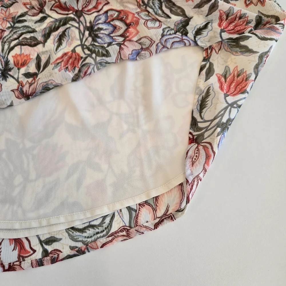 LOFT Puff Sleeve Floral Babydoll Blouse Size S Colorful Ruffle Neck Gardencore